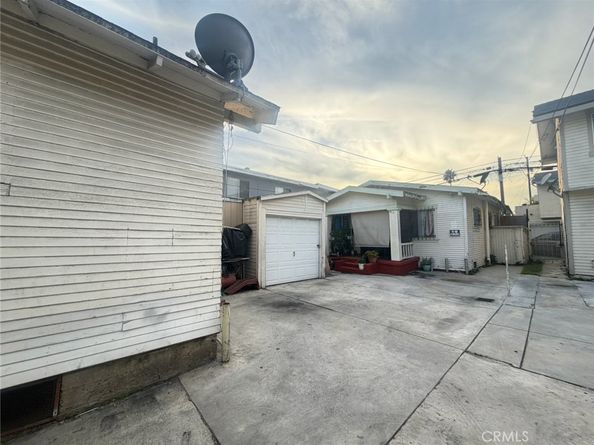 909 Gaviota, Long Beach CA 90813