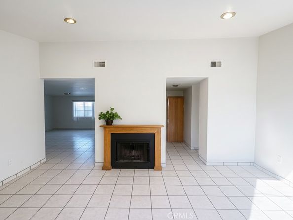 1049 Sanford Avenue, Wilmington CA 90744