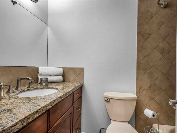 640 The Village 201, Redondo Beach CA 90277