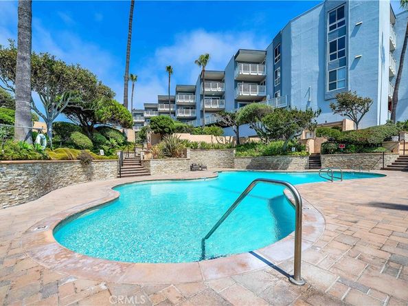 640 The Village 201, Redondo Beach CA 90277