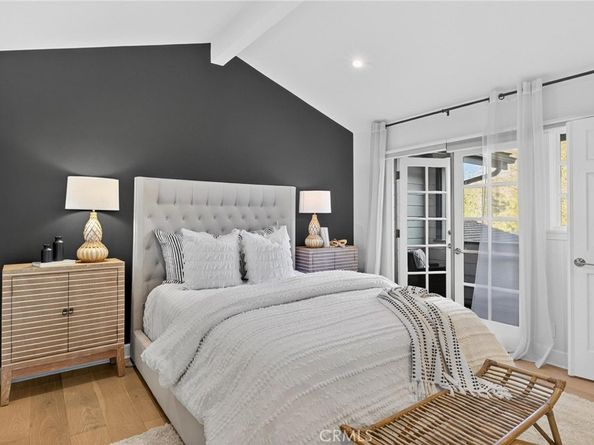 18 Malaga Place East E, Manhattan Beach CA 90266