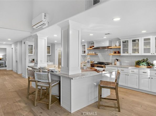 18 Malaga Place East E, Manhattan Beach CA 90266