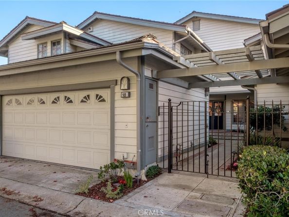 18 Malaga Place East E, Manhattan Beach CA 90266