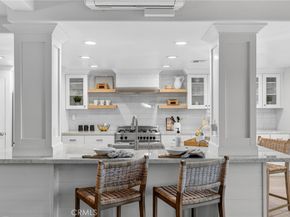 18 Malaga Place East E, Manhattan Beach CA 90266