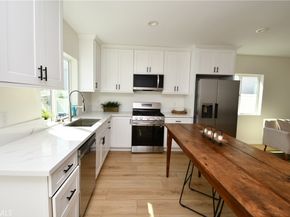 935 E Fairview Boulevard, Inglewood CA 90302