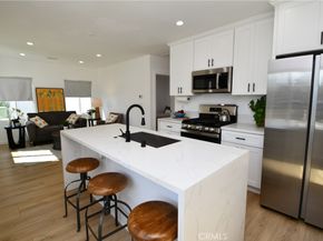 935 E Fairview Boulevard, Inglewood CA 90302