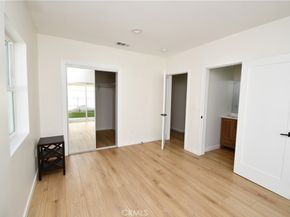 935 E Fairview Boulevard, Inglewood CA 90302