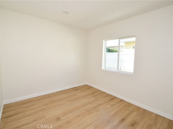 935 E Fairview Boulevard, Inglewood CA 90302