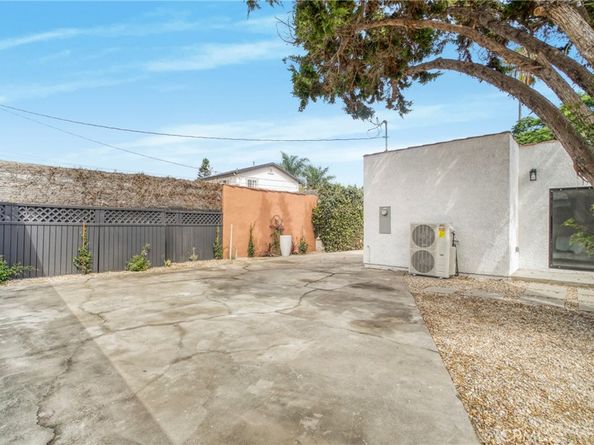 6325 Long, Los Angeles CA 90043