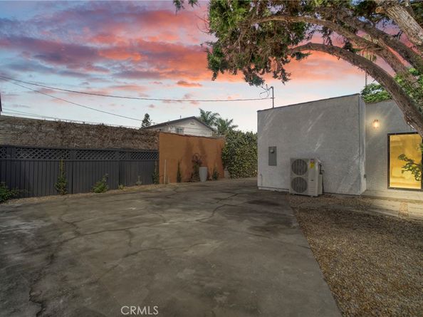 6325 Long, Los Angeles CA 90043