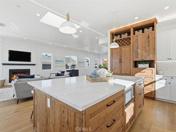 617 N Irena Avenue A, Redondo Beach CA 90277