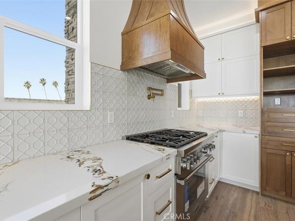 617 N Irena Avenue C, Redondo Beach CA 90277