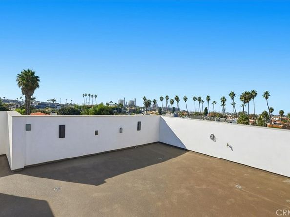 617 N Irena Avenue C, Redondo Beach CA 90277