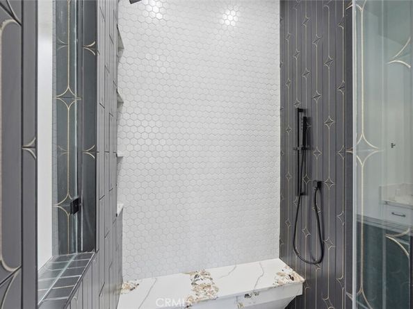 617 N Irena Avenue C, Redondo Beach CA 90277