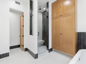 617 N Irena Avenue C, Redondo Beach CA 90277