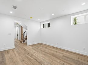 617 N Irena Avenue C, Redondo Beach CA 90277