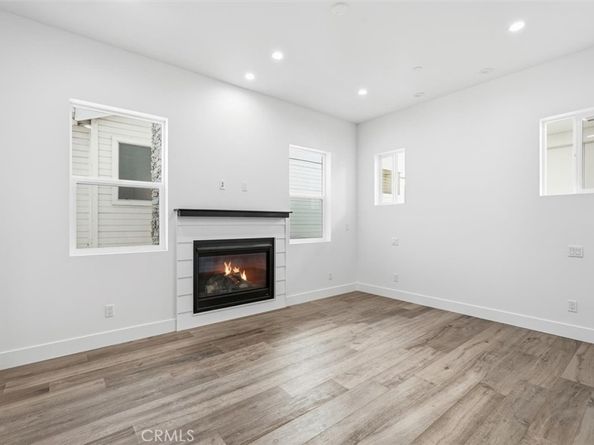 617 N Irena Avenue C, Redondo Beach CA 90277