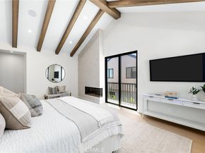 2206 Gates Avenue A, Redondo Beach CA 90278
