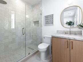 2206 Gates Avenue A, Redondo Beach CA 90278