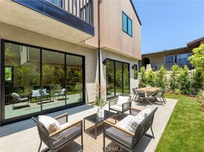 2206 Gates Avenue A, Redondo Beach CA 90278