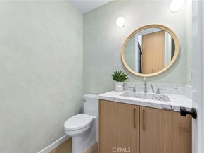 2206 Gates Avenue A, Redondo Beach CA 90278