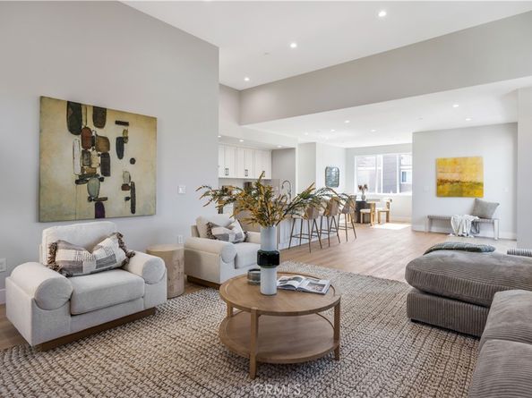 2405 Mathews Avenue C, Redondo Beach CA 90278