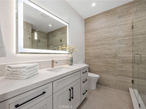 2405 Mathews Avenue C, Redondo Beach CA 90278