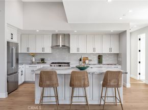 2405 Mathews Avenue C, Redondo Beach CA 90278