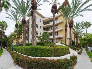 13200 Pacific Promenade