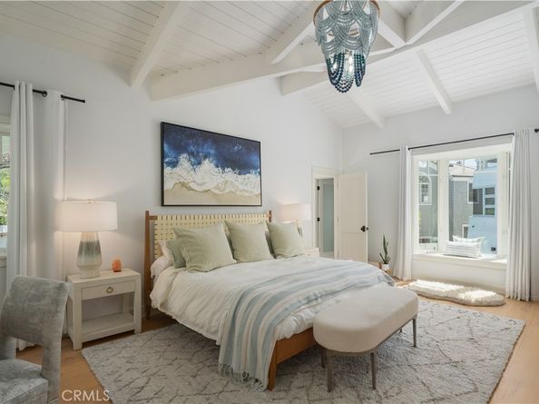 2104 Flournoy Road, Manhattan Beach CA 90266