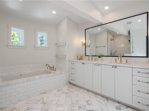 2104 Flournoy Road, Manhattan Beach CA 90266