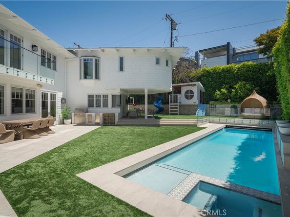 2104 Flournoy Road, Manhattan Beach CA 90266