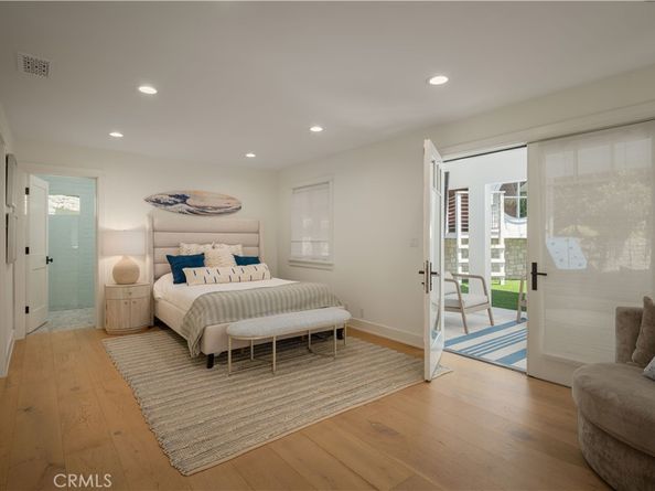 2104 Flournoy Road, Manhattan Beach CA 90266