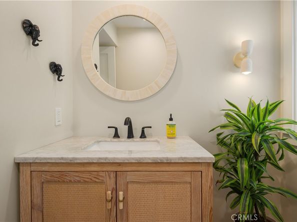 2104 Flournoy Road, Manhattan Beach CA 90266