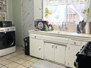 5637 Smiley Drive, Los Angeles CA 90016