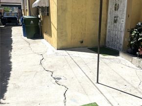 5637 Smiley Drive, Los Angeles CA 90016