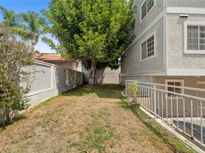 2609 Vanderbilt Lane 4, Redondo Beach CA 90278