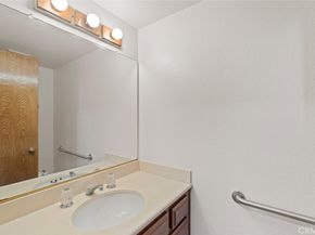 2609 Vanderbilt Lane 4, Redondo Beach CA 90278