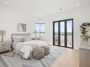 3609 Oak Avenue, Manhattan Beach CA 90266