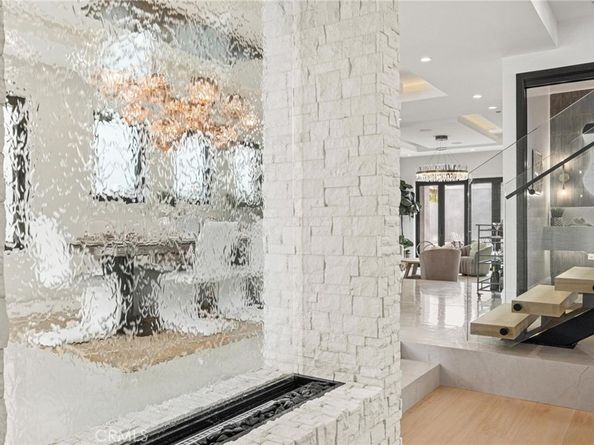 3609 Oak Avenue, Manhattan Beach CA 90266