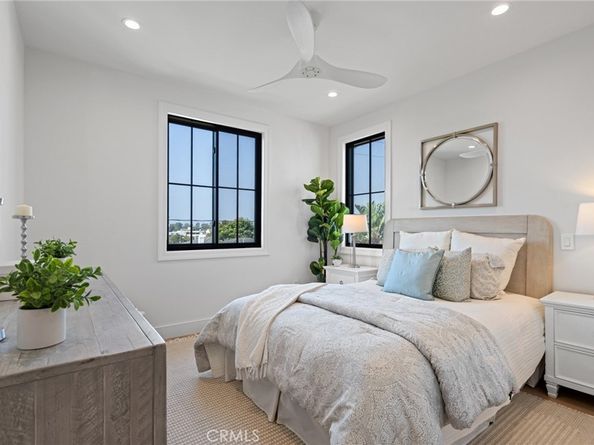 1509 Chestnut Avenue, Manhattan Beach CA 90266