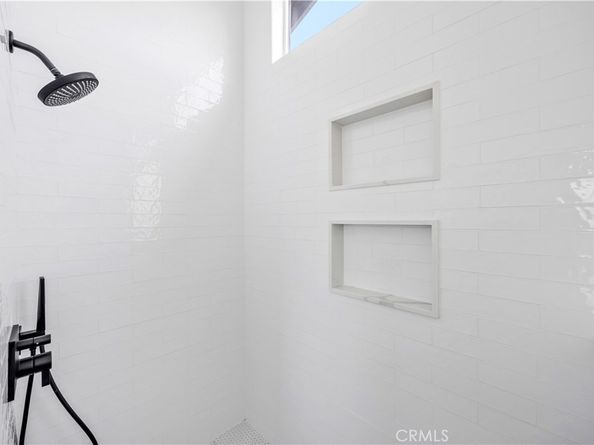 2102 Marshallfield Lane B, Redondo Beach CA 90278