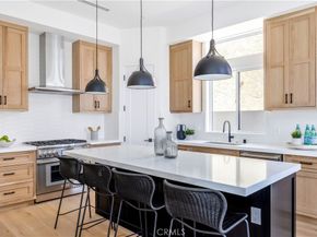 2102 Marshallfield Lane B, Redondo Beach CA 90278