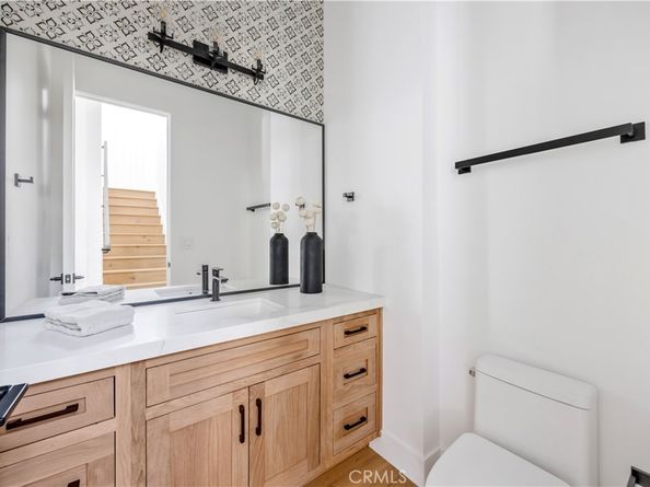 2102 Marshallfield Lane B, Redondo Beach CA 90278