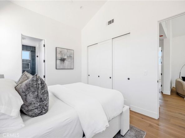 2102 Marshallfield Lane B, Redondo Beach CA 90278