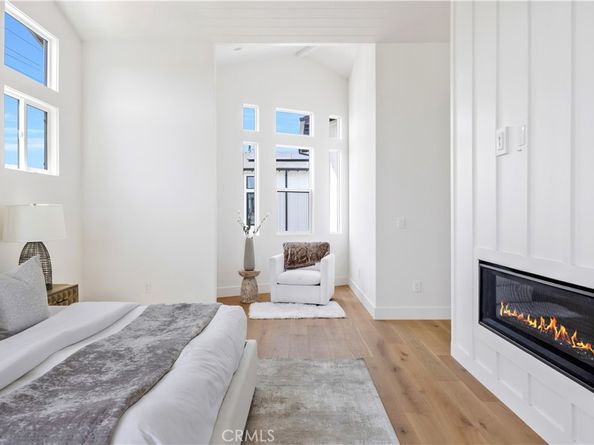 2102 Marshallfield Lane B, Redondo Beach CA 90278