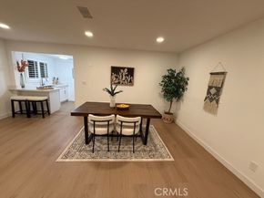 2690 Senasac Avenue, Long Beach CA 90815