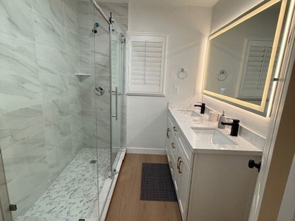 2690 Senasac Avenue, Long Beach CA 90815