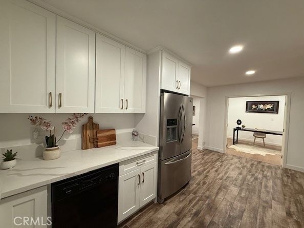 2690 Senasac Avenue, Long Beach CA 90815