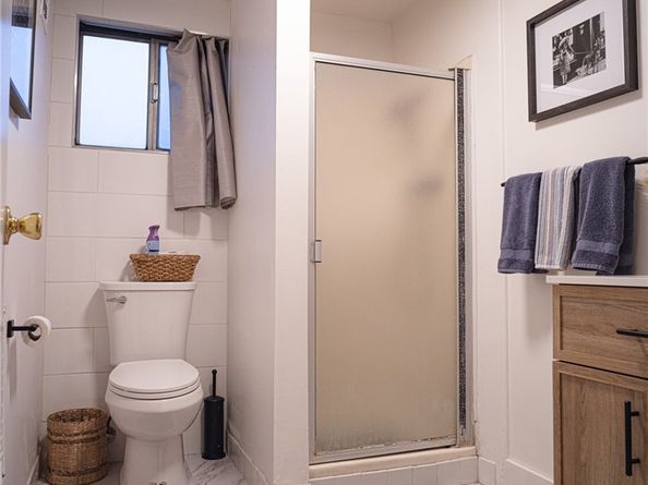3728 Roderick Road, Los Angeles CA 90065